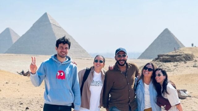 Half day tour to Giza pyramids